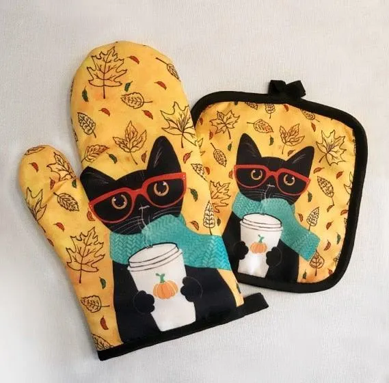 Catto Oven Mitt and Potholder Set